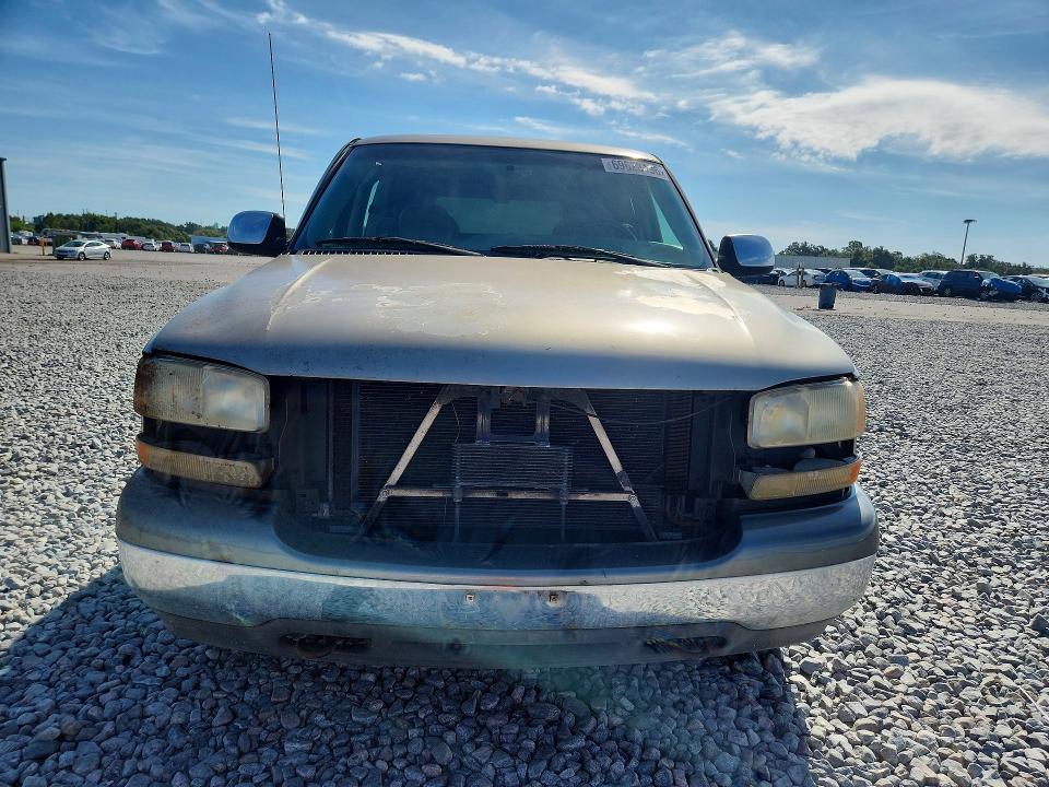 2000 Gmc New Sierra მანქანა იყიდება აუქციონზე, vin: 1GTGC29U5YE410413, აუქციონის ნომერი: 69628196