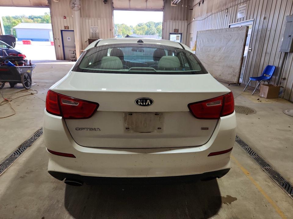 Auction sale of the 2015 Kia Optima, vin: 5XXGM4A77FG500699, lot number: 70625226