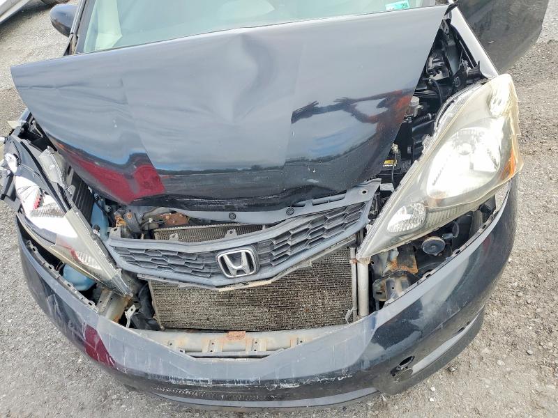 70716516 :رقم المزاد ، JHMGE8G55DC056972 vin ، 2013 Honda Fit مزاد بيع