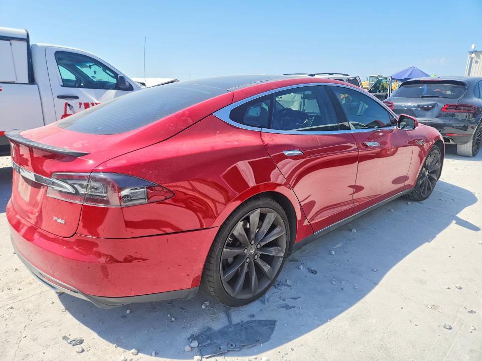 Продаж на аукціоні авто 2013 Tesla Model S, vin: 5YJSA1DP4DFP14627, номер лоту: 68632166