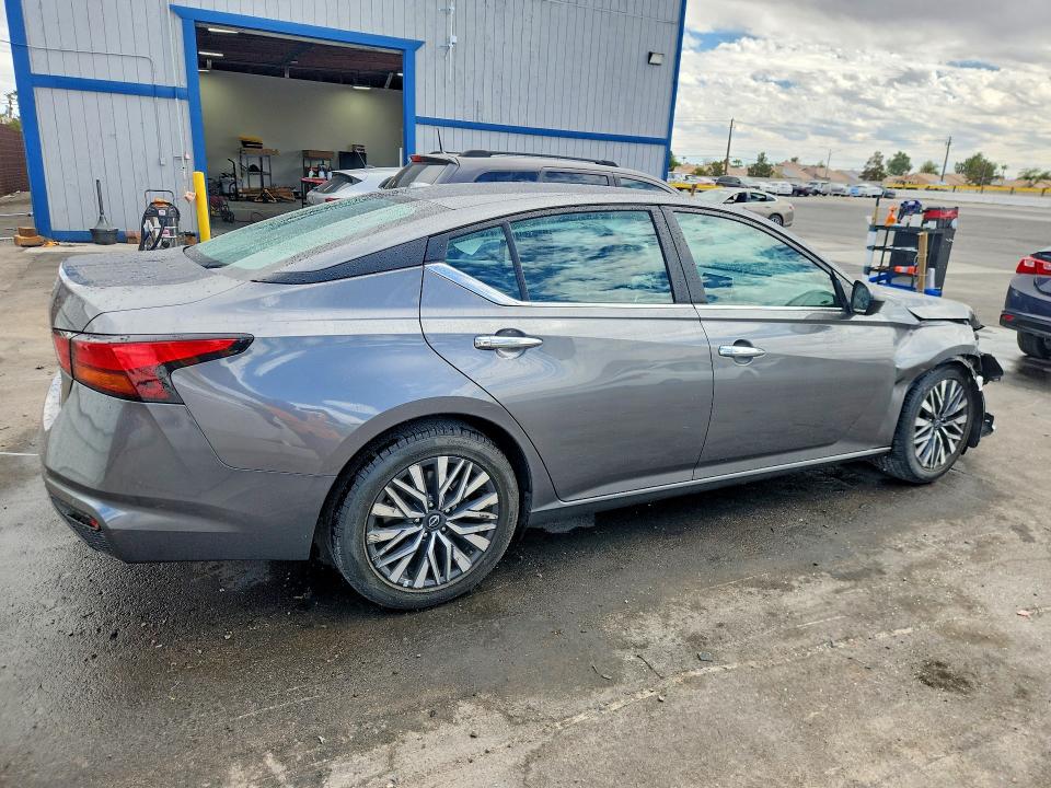 69936776 :رقم المزاد ، 1N4BL4DV4SN367721 vin ، 2025 Nissan Altima مزاد بيع