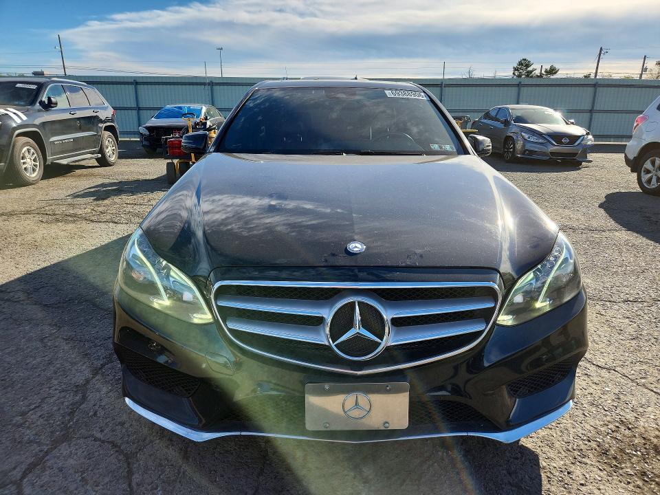 69388906 :رقم المزاد ، WDDHF8JB4GB251897 vin ، 2016 Mercedes-benz E مزاد بيع