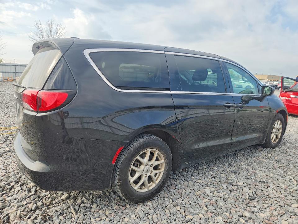 2022 Chrysler Voyager მანქანა იყიდება აუქციონზე, vin: 2C4RC1CGXNR105509, აუქციონის ნომერი: 67302496