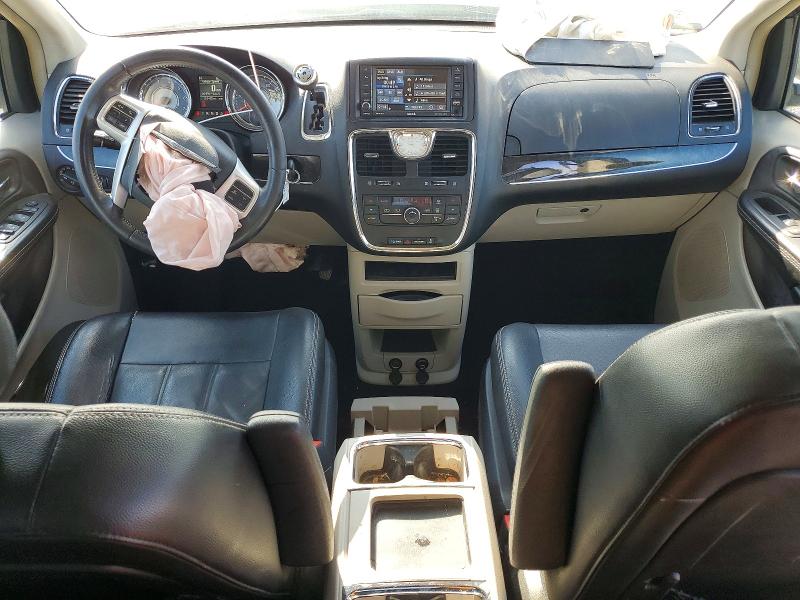 2015 Chrysler Town & Country მანქანა იყიდება აუქციონზე, vin: 2C4RC1BGXFR636731, აუქციონის ნომერი: 70808516