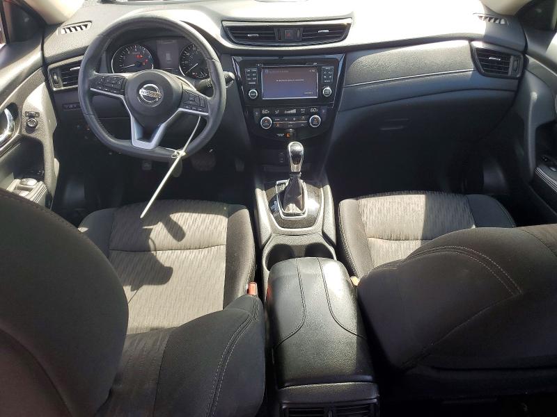 68568026 :رقم المزاد ، 5N1AT2MV2HC833432 vin ، 2017 Nissan Rogue مزاد بيع