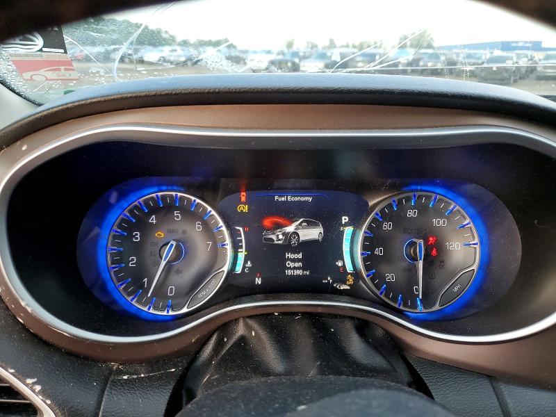 68050066 :رقم المزاد ، 2C4RC1EG4HR684143 vin ، 2017 Chrysler Pacifica مزاد بيع