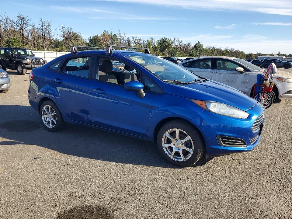 69870956 :رقم المزاد ، 3FADP4BJ4JM124111 vin ، 2018 Ford Fiesta مزاد بيع