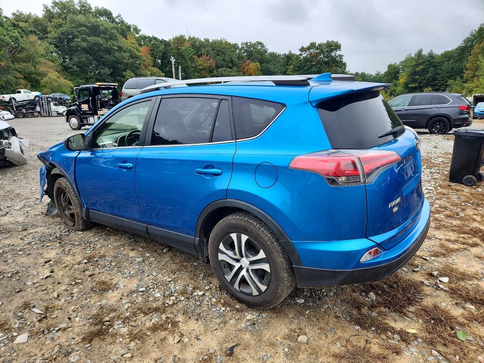 Продажа на аукционе авто 2017 Toyota Rav4, vin: JTMBFREV9HJ701691, номер лота: 71132326