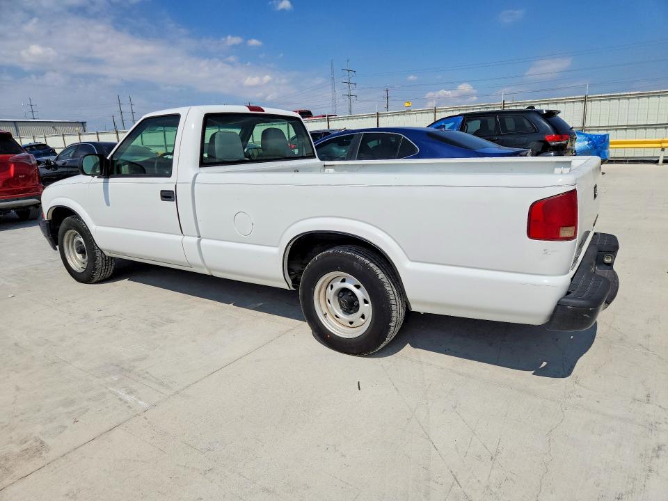 70670076 :رقم المزاد ، 1GCCS14H938105090 vin ، 2003 Chevrolet S Truck مزاد بيع