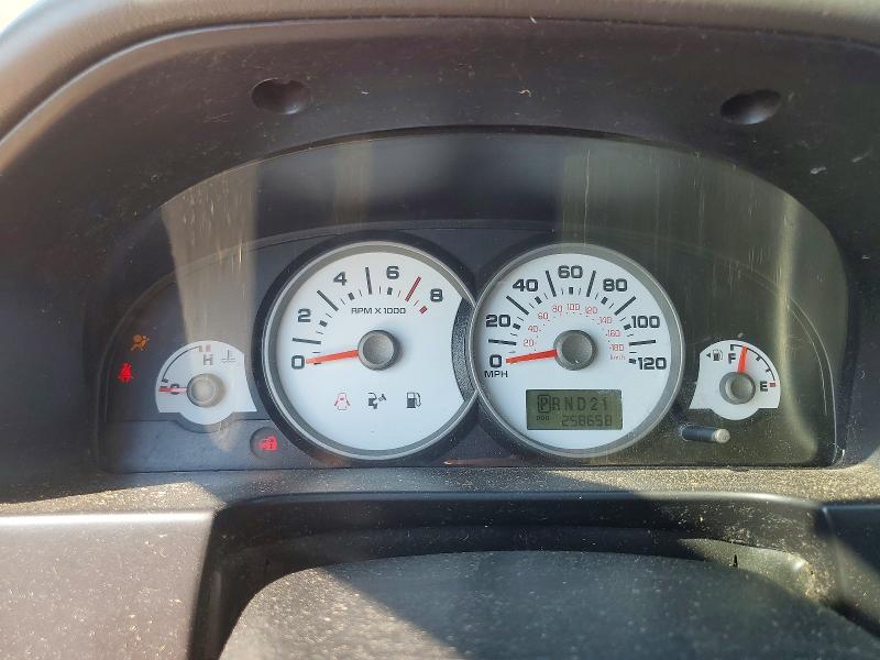 2005 Ford Escape მანქანა იყიდება აუქციონზე, vin: 1FMCU02Z55KC52458, აუქციონის ნომერი: 70058896