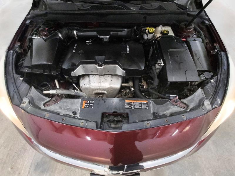 71002406 :رقم المزاد ، 1G11D5SL2FF222924 vin ، 2015 Chevrolet Malibu مزاد بيع