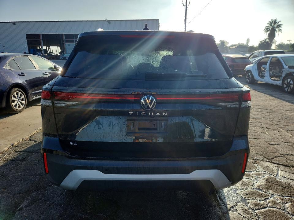 Продажа на аукционе авто 2026 Volkswagen Tiguan, vin: 3VVFR7RM4TM020740, номер лота: 70564546