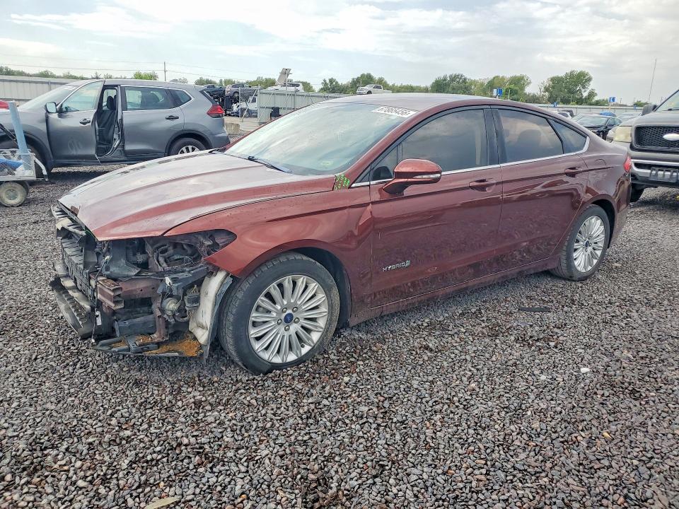 67865456 :رقم المزاد ، 3FA6P0LU8GR360010 vin ، 2016 Ford Fusion مزاد بيع