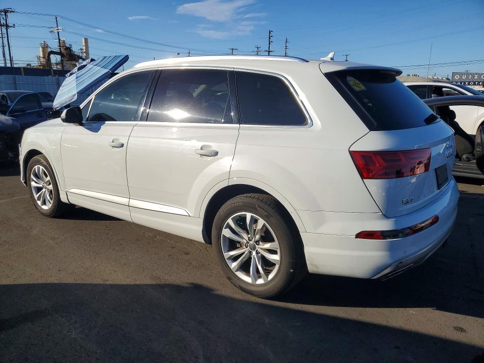 Продажа на аукционе авто 2018 Audi Q7, vin: WA1AAAF76JD012072, номер лота: 68229256