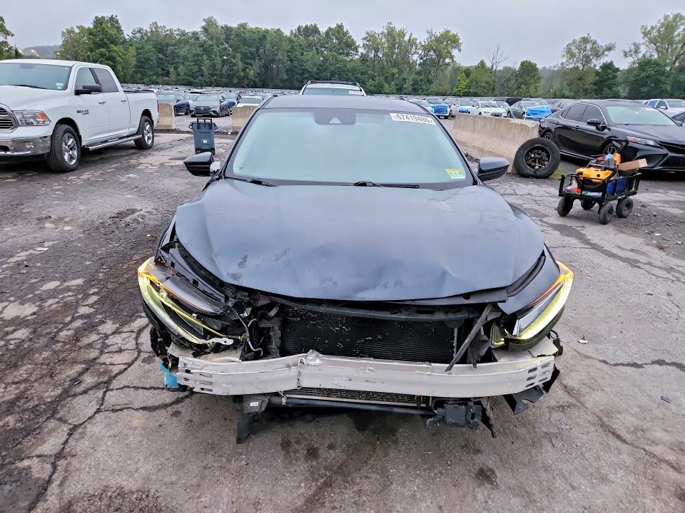67419486 :رقم المزاد ، 19XZE4F1XKE002574 vin ، 2019 Honda Insight مزاد بيع