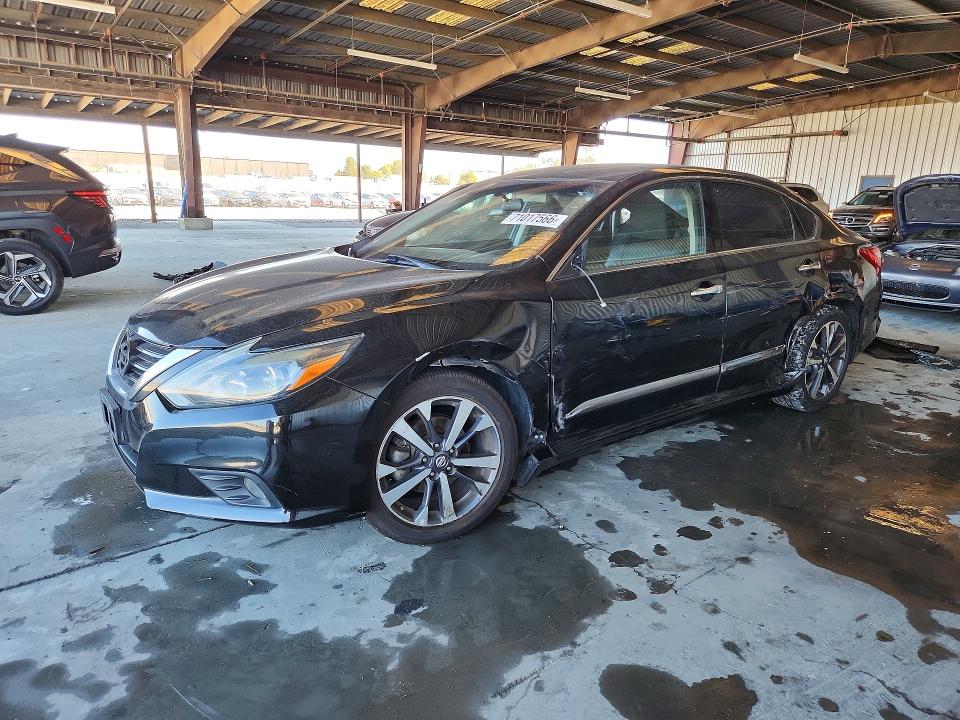 2016 Nissan Altima მანქანა იყიდება აუქციონზე, vin: 1N4AL3AP5GC114597, აუქციონის ნომერი: 71017566