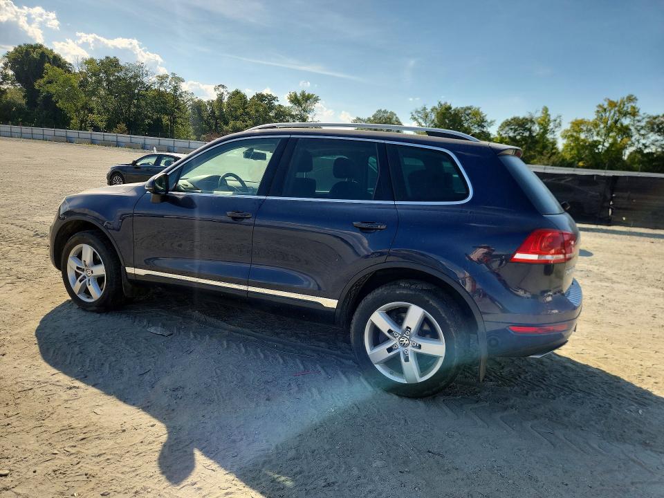 Продаж на аукціоні авто 2014 Volkswagen Touareg, vin: WVGEP9BP1ED014940, номер лоту: 67889416