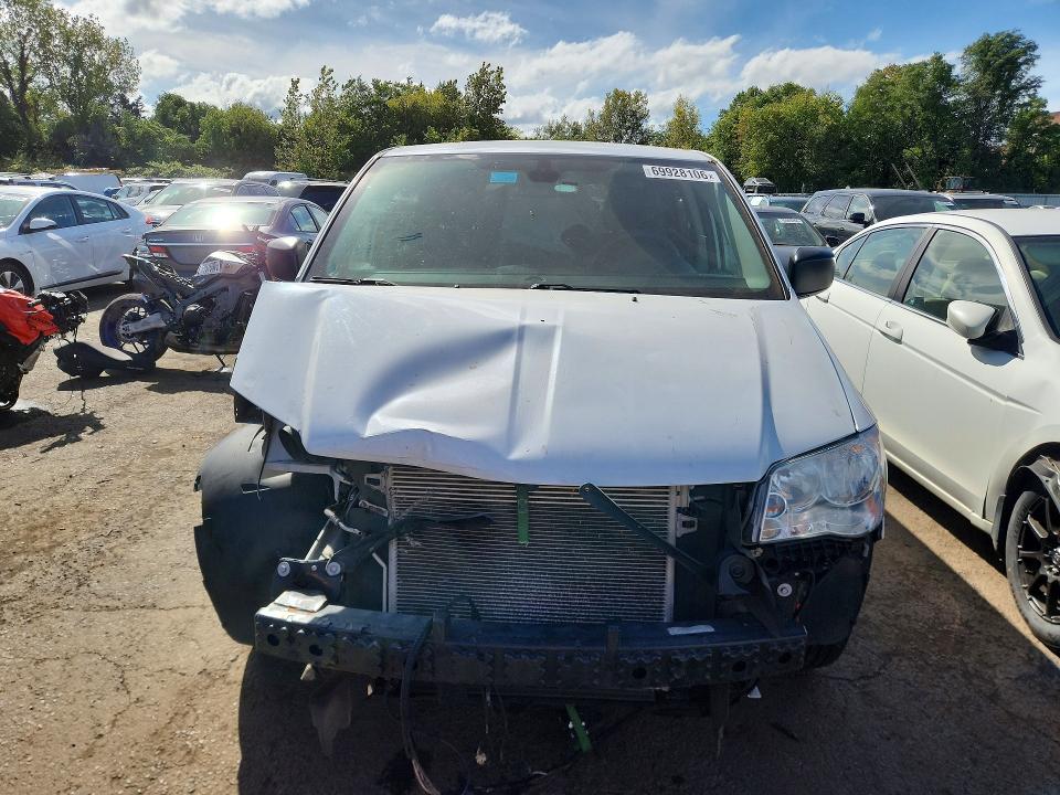 Продажа на аукционе авто 2019 Dodge Grand Caravan, vin: 2C4RDGBG3KR596664, номер лота: 69928106