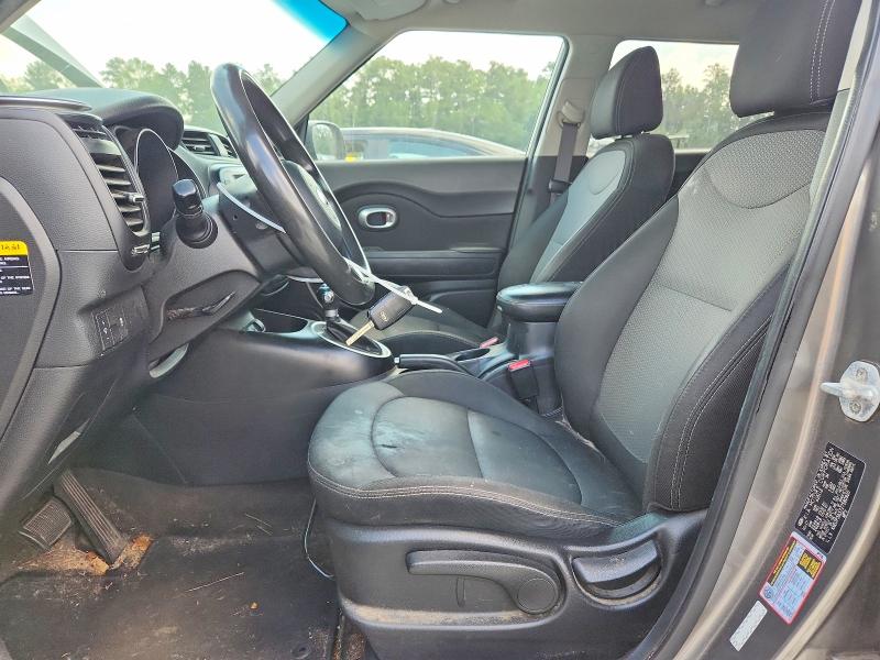69138936 :رقم المزاد ، KNDJP3A57J7580920         vin ، 2018 Kia Soul مزاد بيع