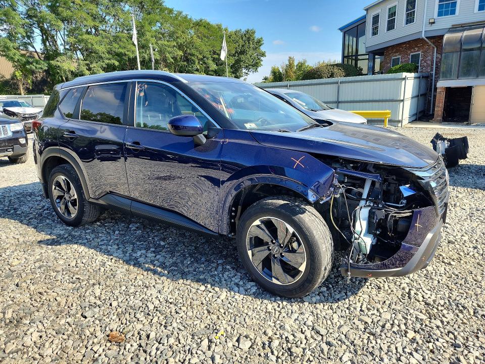 2024 Nissan Rogue მანქანა იყიდება აუქციონზე, vin: JN8BT3BB1RW433017, აუქციონის ნომერი: 69020966