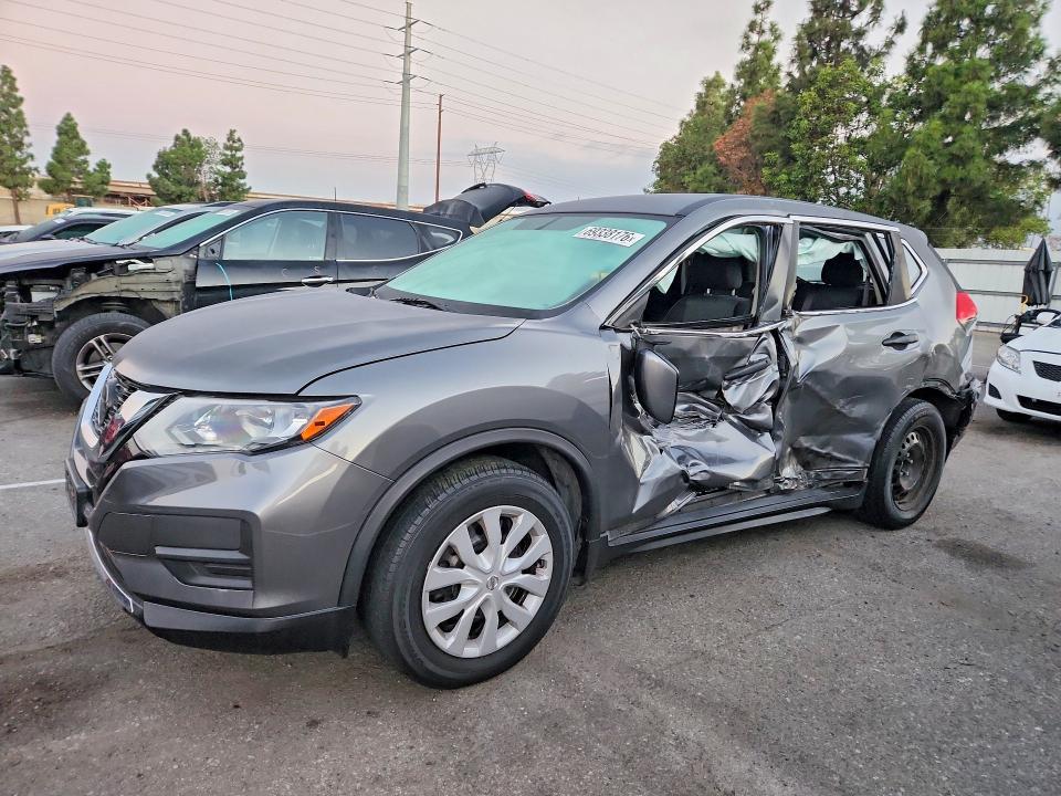 69338176 :رقم المزاد ، JN8AT2MT9JW459395 vin ، 2018 Nissan Rogue مزاد بيع