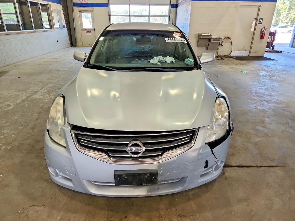 68681496 :رقم المزاد ، 1N4AL2AP5AC182612 vin ، 2010 Nissan Altima مزاد بيع