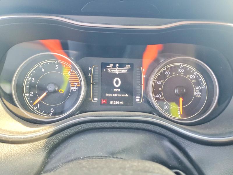 69031596 :رقم المزاد ، 1C4PJLLN0KD316725 vin ، 2019 Jeep Cherokee مزاد بيع
