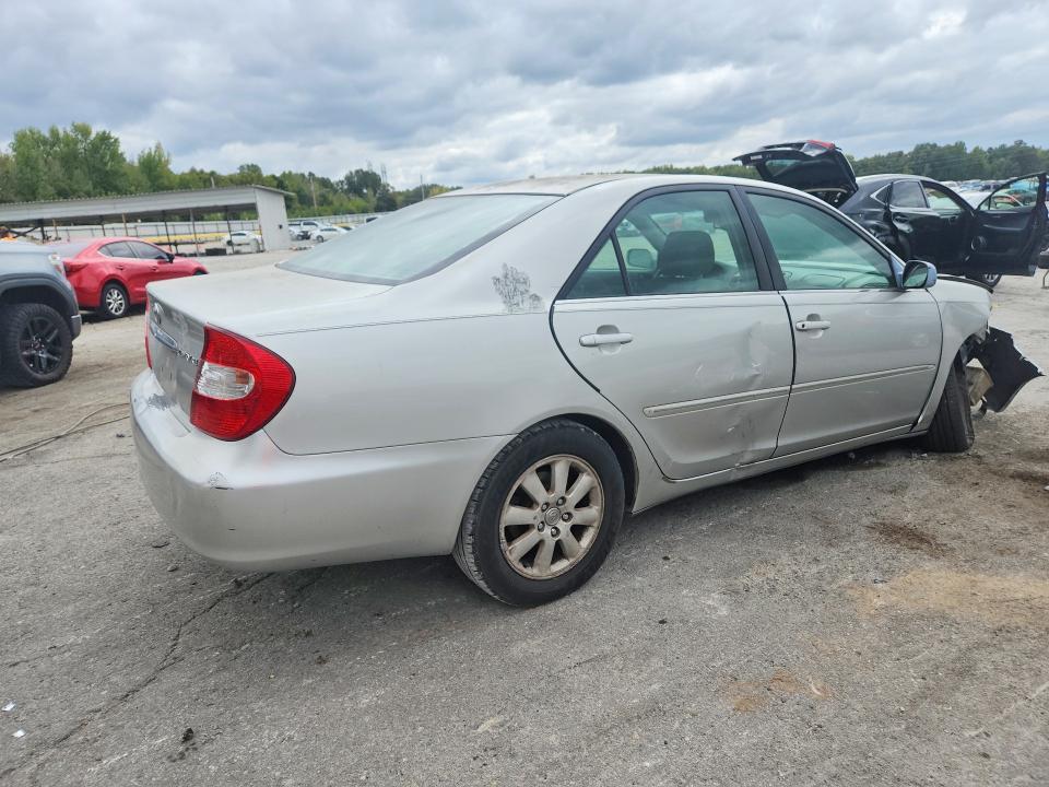 69567936 :رقم المزاد ، 4T1BE32K64U375833 vin ، 2004 Toyota Camry مزاد بيع