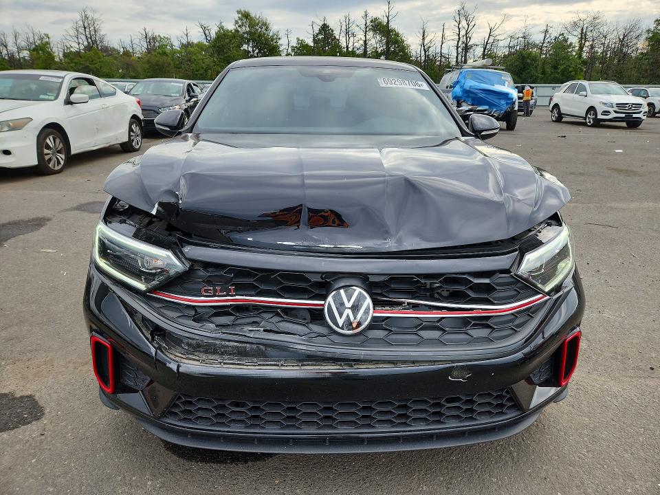 69298706 :رقم المزاد ، 3VW1T7BU6PM025557 vin ، 2023 Volkswagen Jetta مزاد بيع