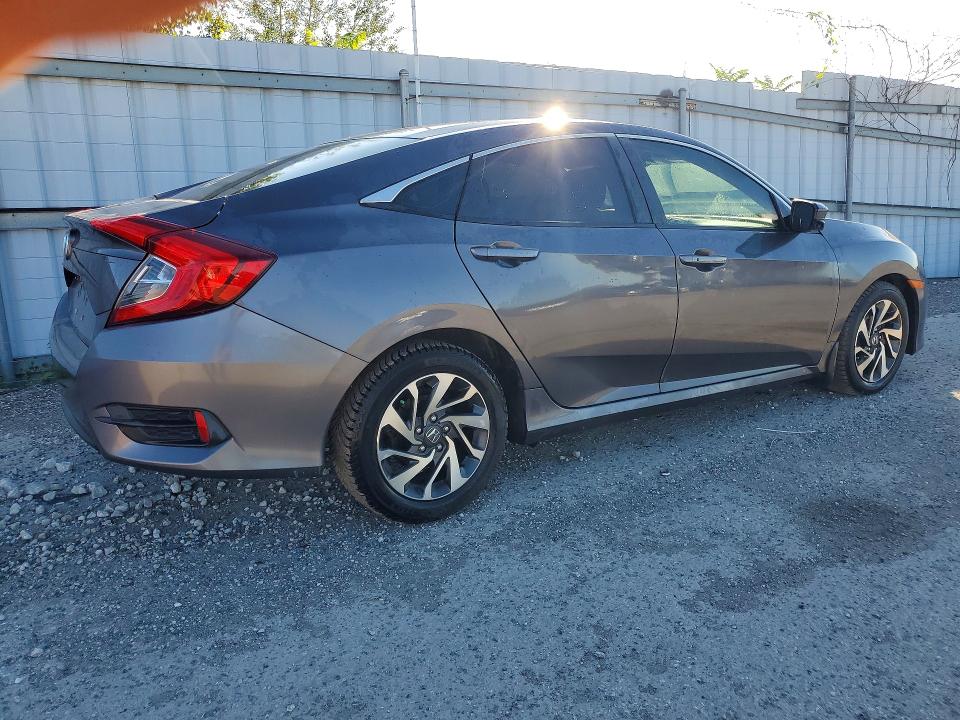 2018 Honda Civic მანქანა იყიდება აუქციონზე, vin: 2HGFC2F86JH024585, აუქციონის ნომერი: 69553576