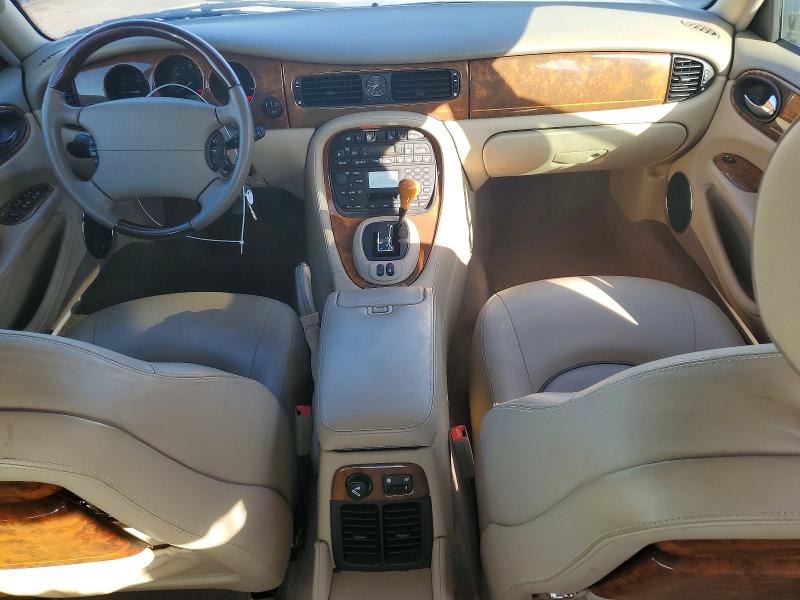 2001 Jaguar Xjr მანქანა იყიდება აუქციონზე, vin: SAJDA24C41LF31902, აუქციონის ნომერი: 70715366