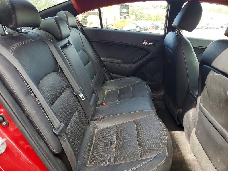70922806 :رقم المزاد ، KNAFZ4A87F5316127 vin ، 2015 Kia Forte مزاد بيع