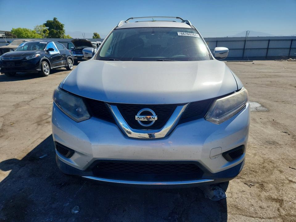 Продаж на аукціоні авто 2016 Nissan Rogue, vin: KNMAT2MV0GP668444, номер лоту: 68700266