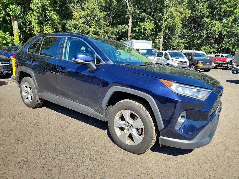 2019 Toyota Rav4 მანქანა იყიდება აუქციონზე, vin: JTMP1RFV2KD013119, აუქციონის ნომერი: 68932966