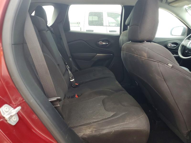 67727316 :رقم المزاد ، 1C4PJLCB1LD648566 vin ، 2020 Jeep Cherokee مزاد بيع