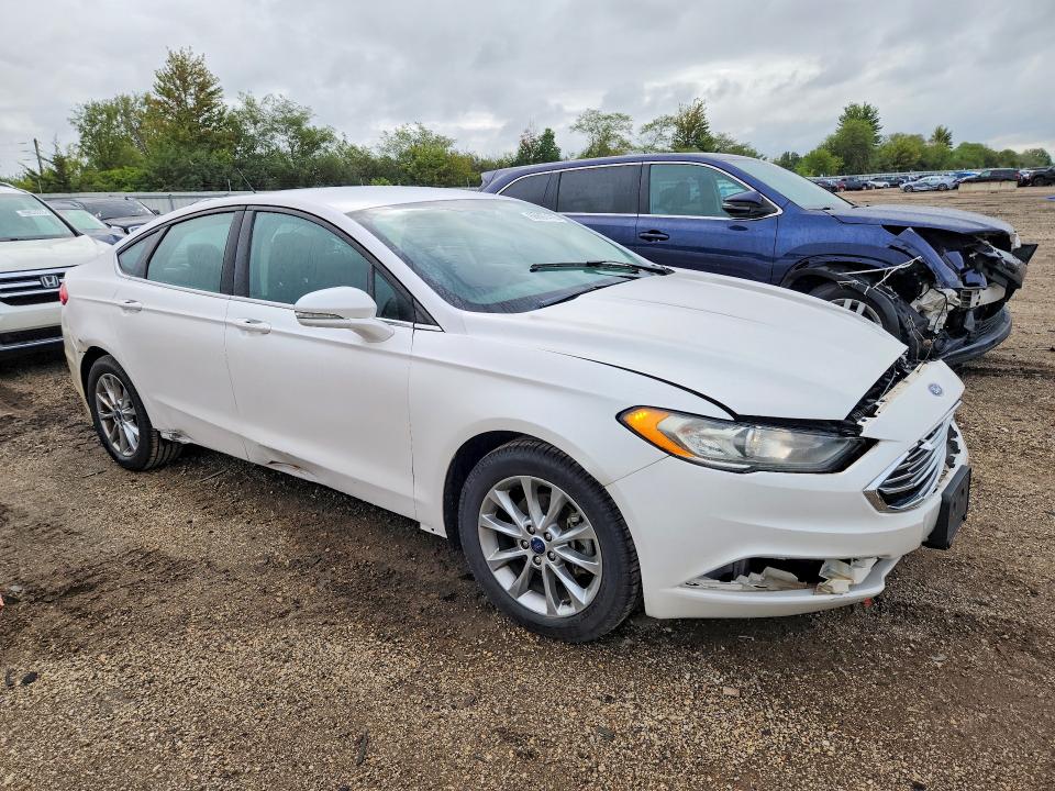 Продаж на аукціоні авто 2017 Ford Fusion, vin: 3FA6P0H74HR328563, номер лоту: 68897416