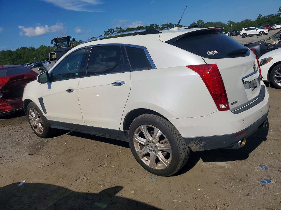 67621816 :رقم المزاد ، 3GYFNDE38DS585442 vin ، 2013 Cadillac Srx مزاد بيع