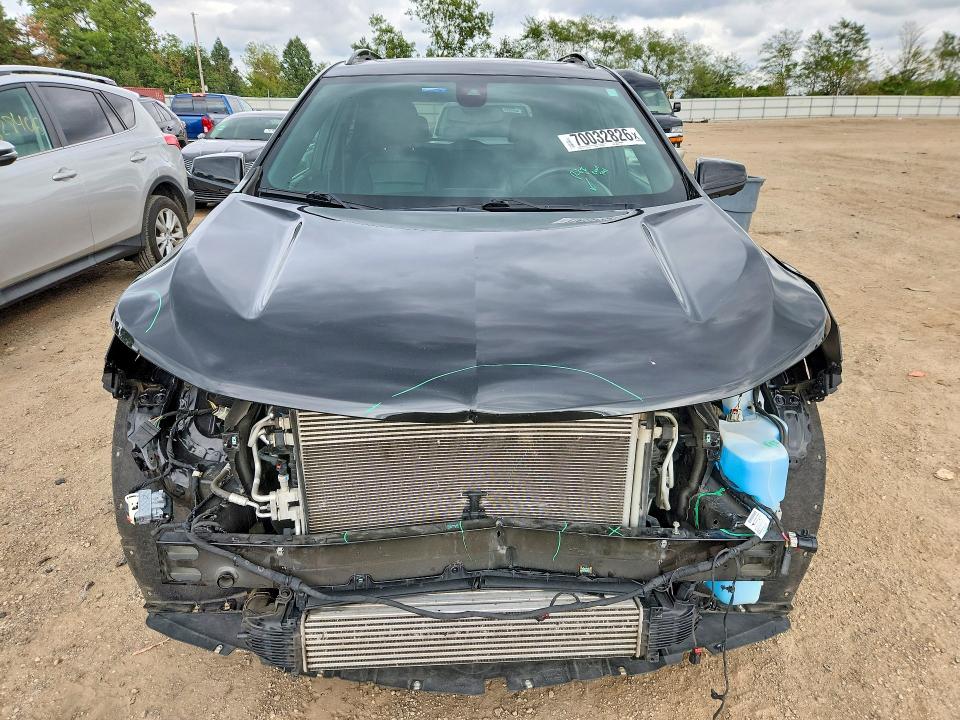 70032826 :رقم المزاد ، 2GNAXMEV5N6132592 vin ، 2022 Chevrolet Equinox مزاد بيع