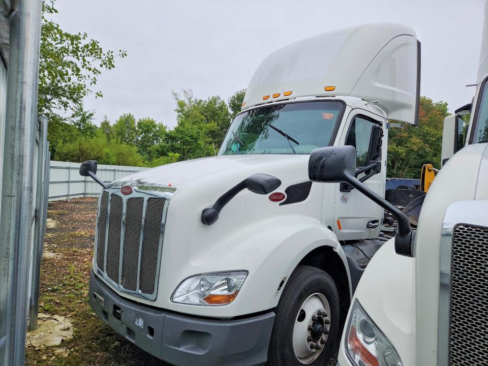Aukcja sprzedaży 2018 Peterbilt 579, vin: 1XPBA48X6JD477572, numer aukcji: 65238546