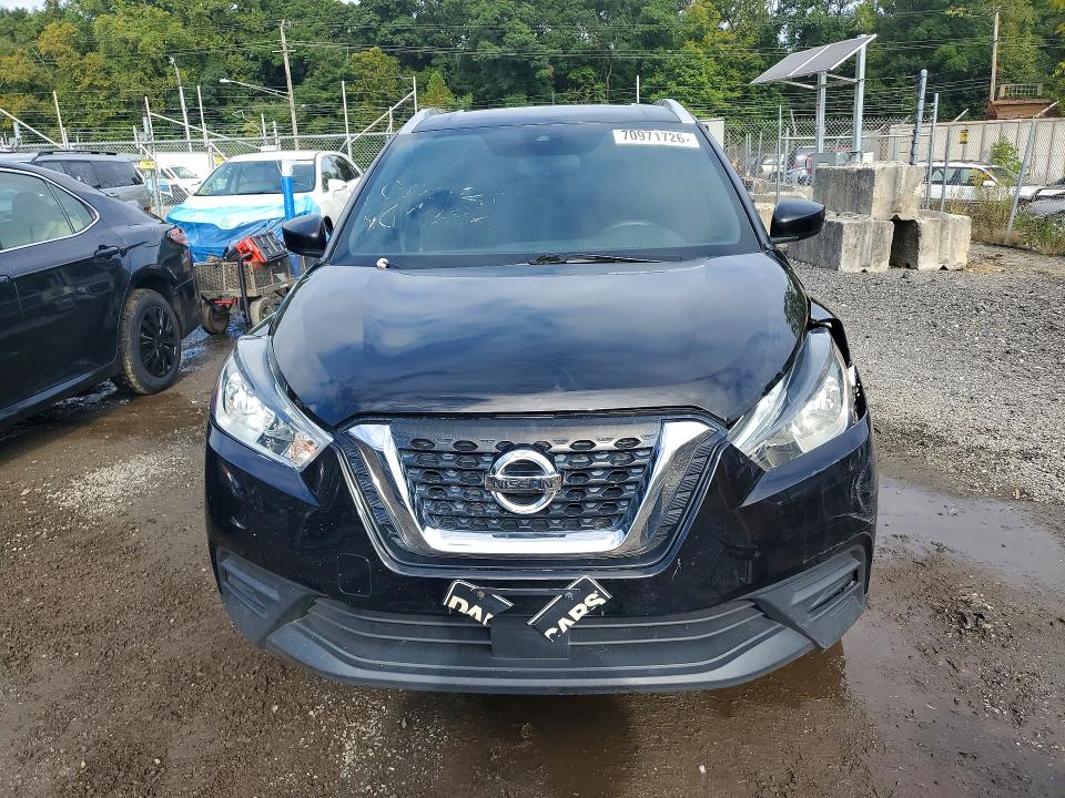 70971726 :رقم المزاد ، 3N1CP5CV9LL539174 vin ، 2020 Nissan Kicks مزاد بيع