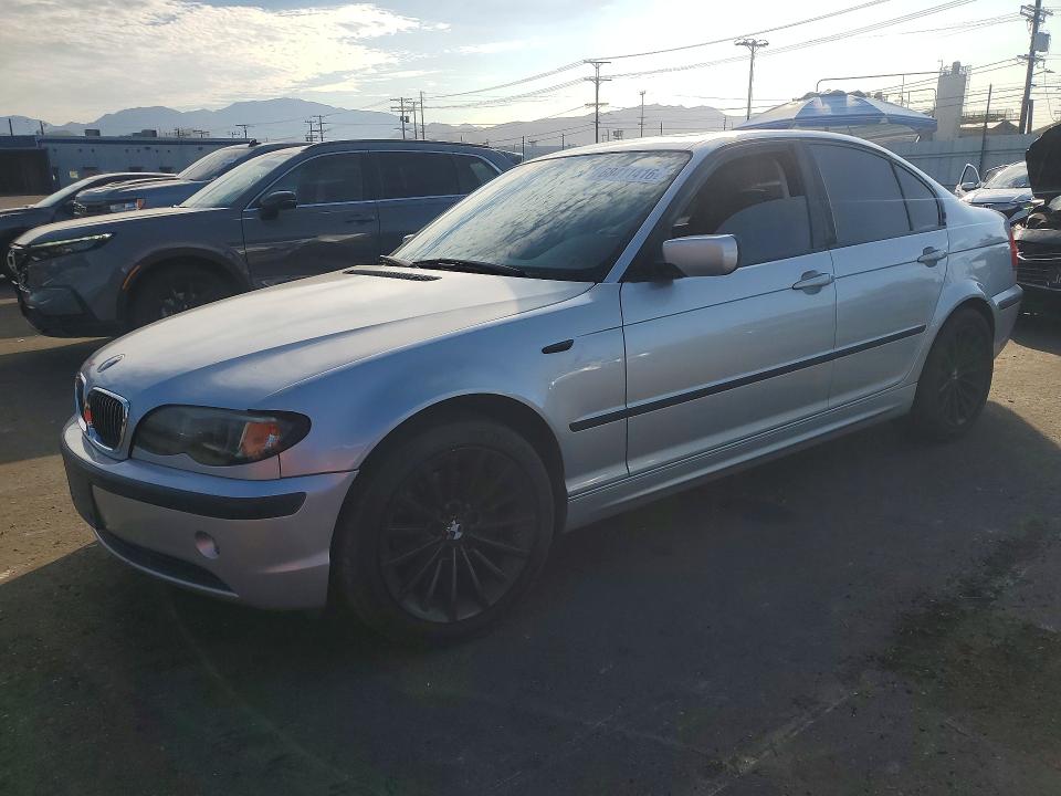 68411416 :رقم المزاد ، WBAET37412NG81606 vin ، 2002 Bmw 325 مزاد بيع
