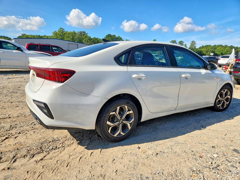 66751596 :رقم المزاد ، 3KPF24AD3ME272763 vin ، 2021 Kia Forte مزاد بيع