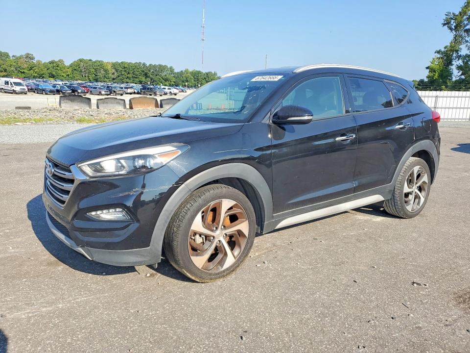 67642666 :رقم المزاد ، KM8J33A21JU639023 vin ، 2018 Hyundai Tucson مزاد بيع