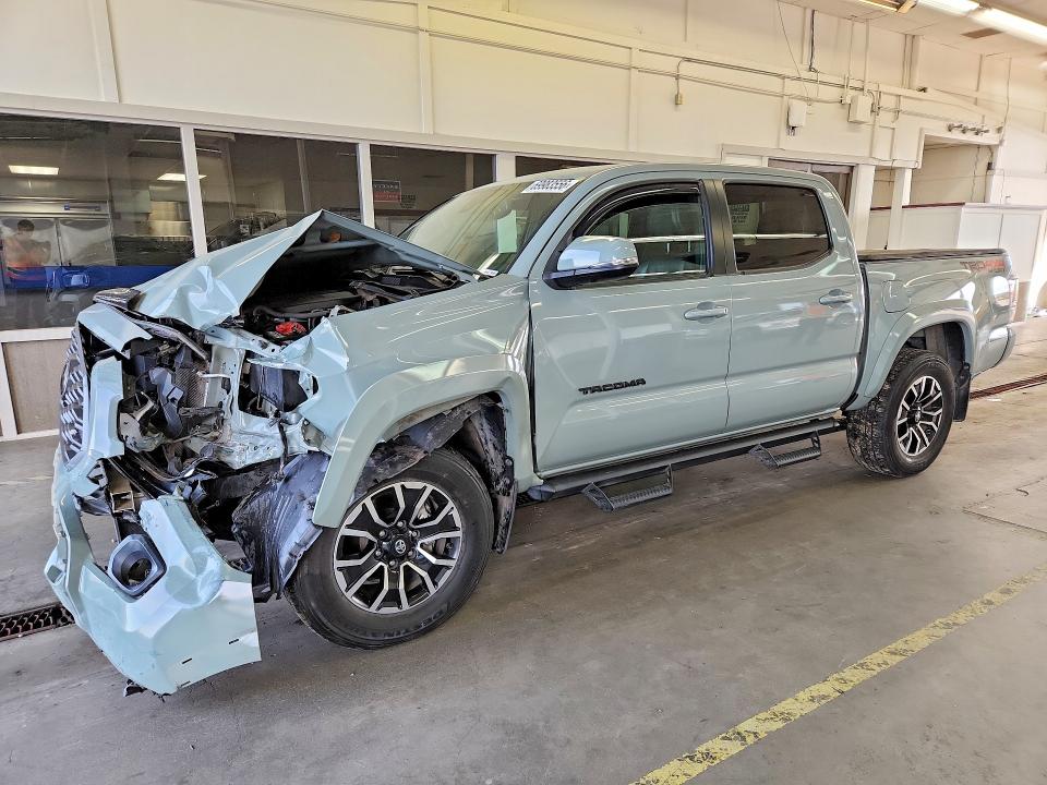 Auction sale of the 2022 Toyota Tacoma, vin: 3TMCZ5AN1NM496036, lot number: 69983556