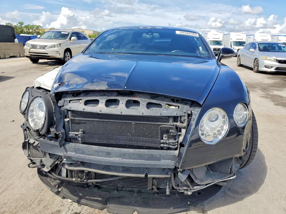 69588566 :رقم المزاد ، SCBFT7ZA6DC080627 vin ، 2013 Bentley Continental مزاد بيع