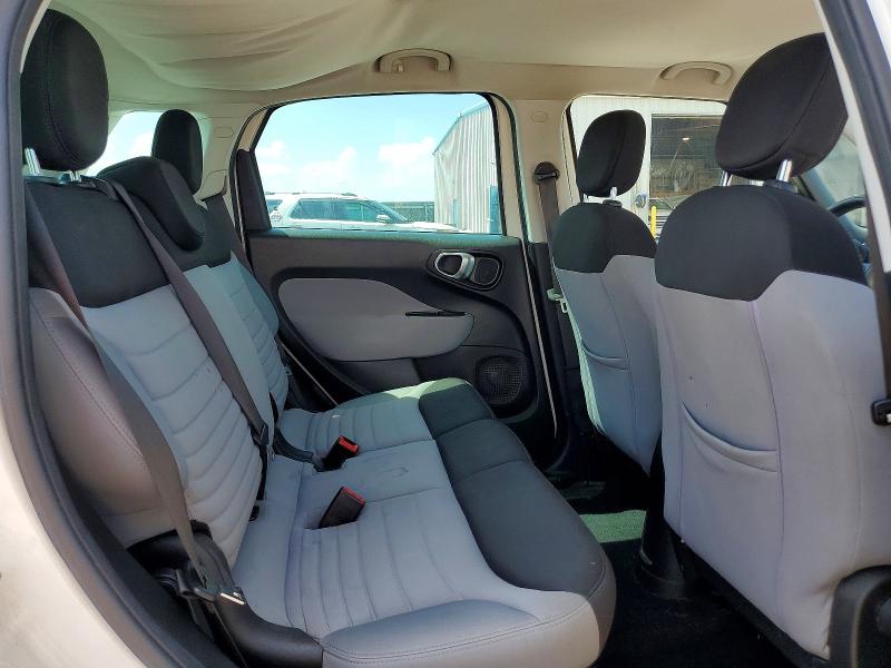 2014 Fiat 500l მანქანა იყიდება აუქციონზე, vin: ZFBCFABH2EZ026805, აუქციონის ნომერი: 67535656