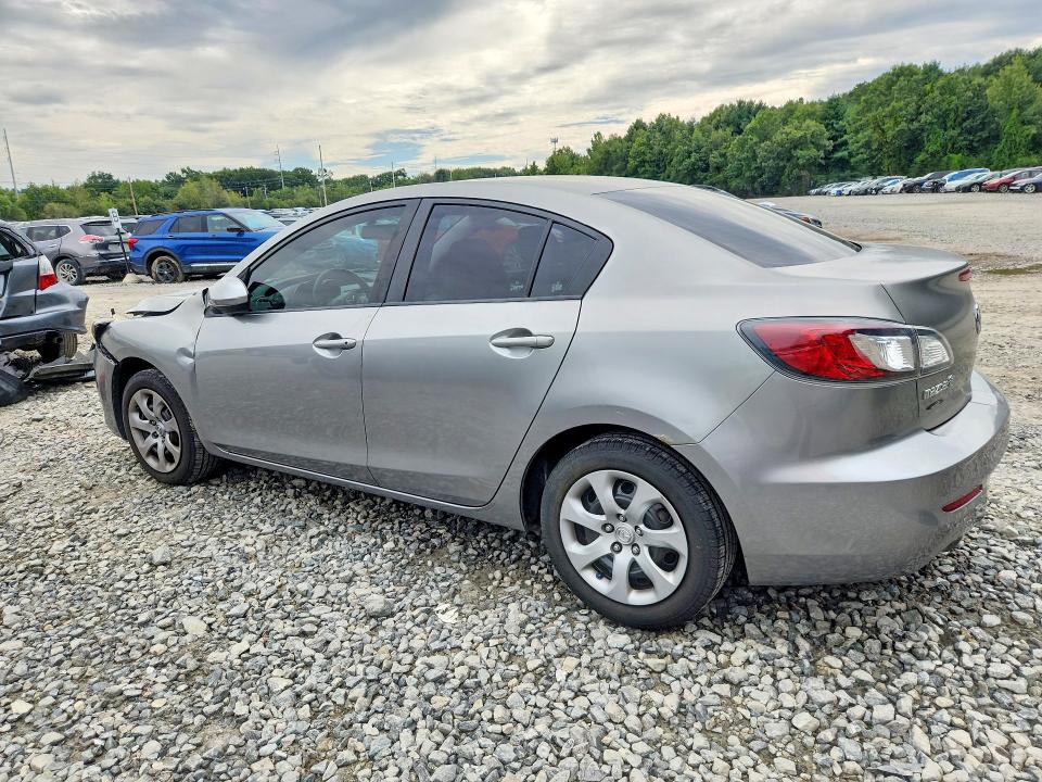 68170496 :رقم المزاد ، JM1BL1UG3C1572823 vin ، 2012 Mazda 3 مزاد بيع