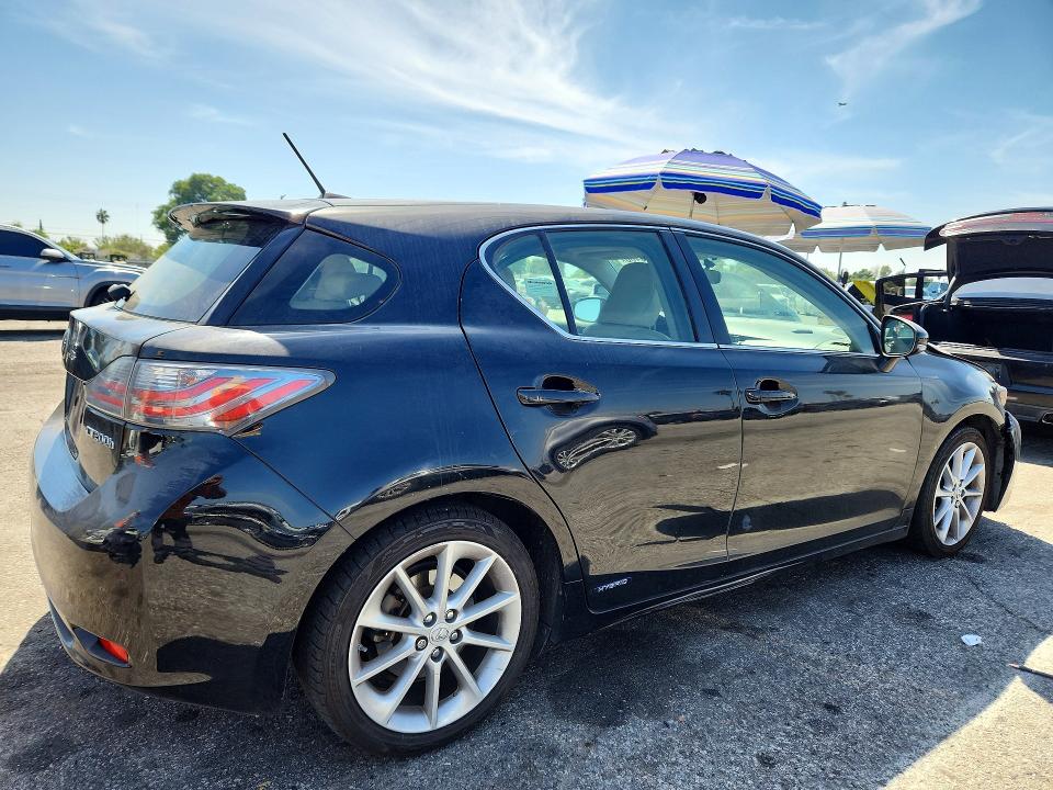 70440486 :رقم المزاد ، JTHKD5BH3D2165482 vin ، 2013 Lexus Ct مزاد بيع