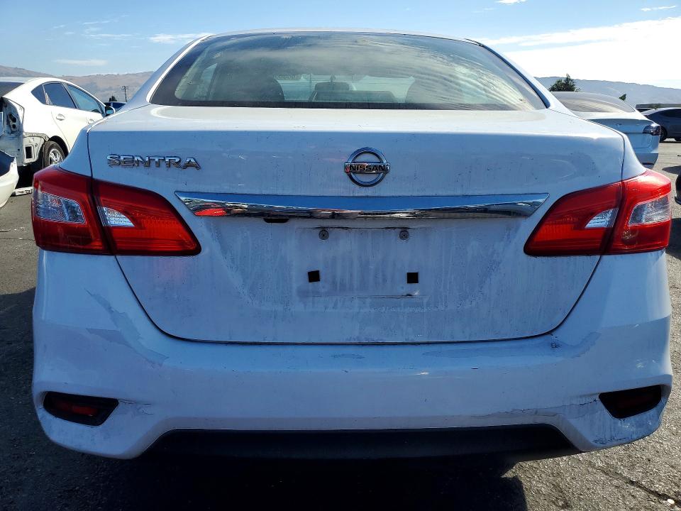 2018 Nissan Sentra მანქანა იყიდება აუქციონზე, vin: 3N1AB7AP9JY260071, აუქციონის ნომერი: 66863426