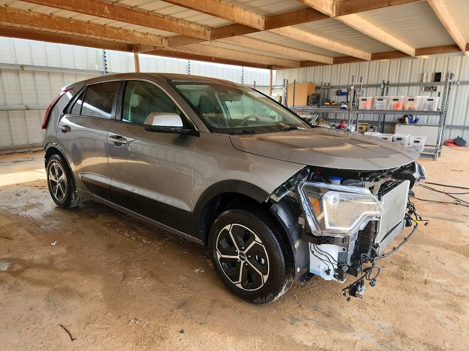 Продаж на аукціоні авто 2026 Kia Niro, vin: KNDCP3LE2T5331476, номер лоту: 70084676